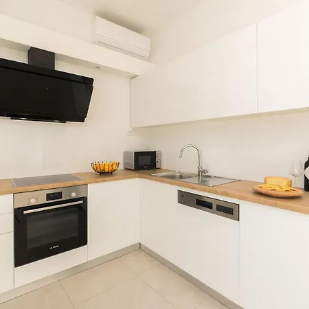 Valentina Holiday home Pag Town